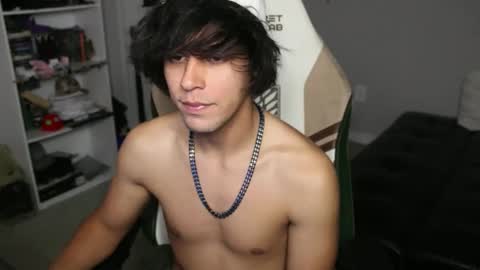 Snapshot of ryot35 chatting on 20, 10, 2025 Ryot3 online show from 20, 10, 2025