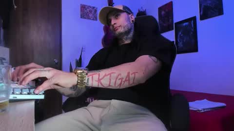 leopmonk help me reach 100 thumbs up online show from 14, 1, 2026