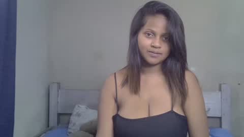 Snapshot of rywanna chatting on 1, 4, 2026 rywanna online show from 1, 4, 2026