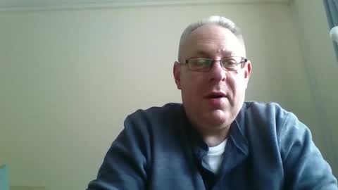 Snapshot of s536sny18 chatting on 1, 3, 2025 s536sny18 online show from 1, 3, 2025