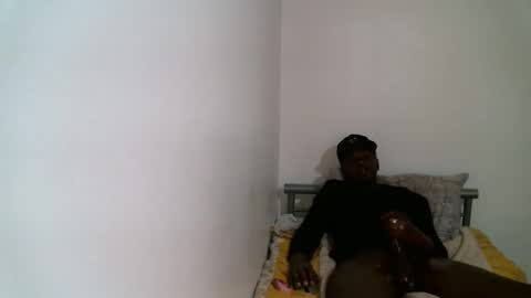 Snapshot of s8ukme90 chatting on 11, 9, 2025 s8ukme90 online show from 11, 9, 2025