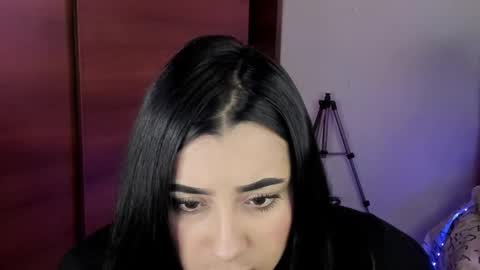 Snapshot of s_demoni1 chatting on 6, 3, 2025 S H A R O N model independient online show from 6, 3, 2025