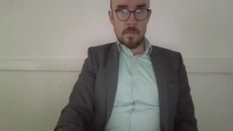 s_i_q online show from 17, 9, 2025