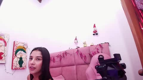 Snapshot of s_samanthax chatting on 8, 1, 2025 Samantha online show from 8, 1, 2025