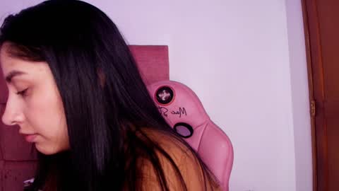 Snapshot of s_samanthax chatting on 1, 2, 2025 Samantha online show from 1, 2, 2025