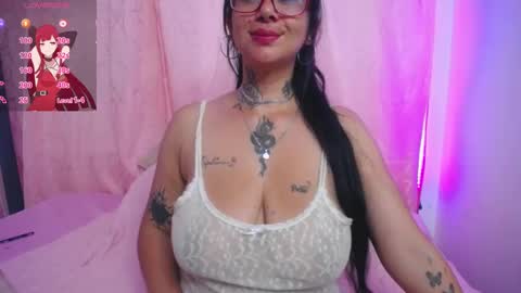 Snapshot of saalomee_1 chatting on 13, 12, 2024 saalomee 1 online show from 13, 12, 2024