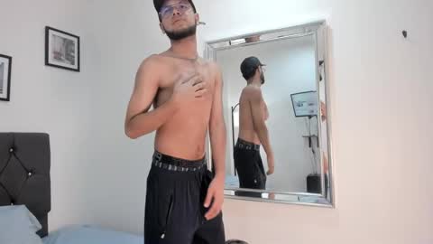 Snapshot of saamhunterr chatting on 13, 3, 2026 Sam online show from 13, 3, 2026