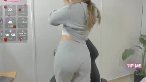 saaya_tay online show from 23, 9, 2025