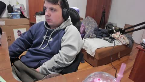 Snapshot of saboda chatting on 23, 12, 2024 1141323 my Lord Mister Max moms treasure online show from 23, 12, 2024