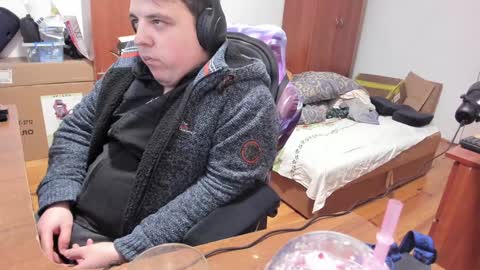 Snapshot of saboda chatting on 1, 1, 2025 1141323 my Lord Mister Max moms treasure online show from 1, 1, 2025