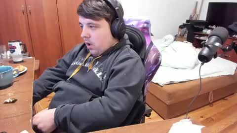 Snapshot of saboda chatting on 20, 2, 2025 1141323 my Lord Mister Max moms treasure online show from 20, 2, 2025