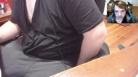 Snapshot of saboda chatting on 22, 10, 2025 1141323 my Lord Mister Max moms treasure online show from 22, 10, 2025