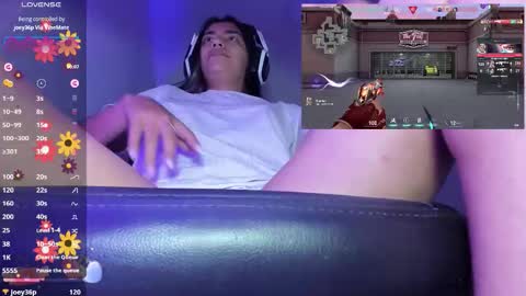 Snapshot of sabrina_chester_02 chatting on 6, 11, 2025 Angie online show from 6, 11, 2025