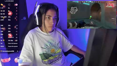 Snapshot of sabrina_chester_02 chatting on 24, 11, 2025 Angie online show from 24, 11, 2025