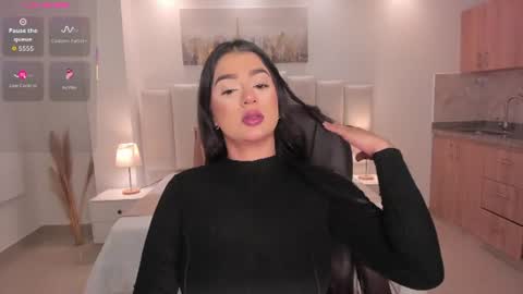 Snapshot of sabrina_nova chatting on 14, 6, 2026 Sabrina online show from 14, 6, 2026