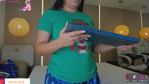 Sabrina Shark online show from 16, 9, 2025