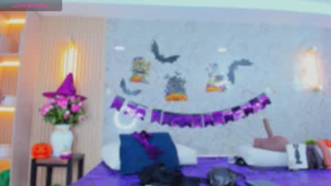 Sabrina Shark online show from 1, 11, 2025