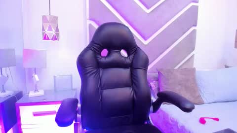 SabrinnaBrownn online show from 21, 10, 2025