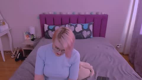 Sabrina MacMarren online show from 16, 2, 2026