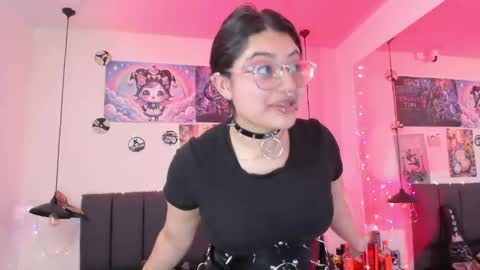 Sabrina  online show from 18, 4, 2026