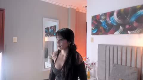 Sabrina Warren online show from 2, 7, 2026