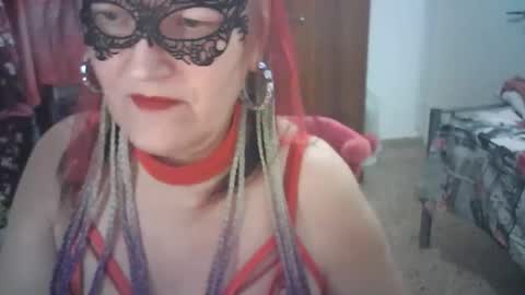 Snapshot of sabrinaxlovess chatting on 12, 11, 2025 SabrinaXlovess online show from 12, 11, 2025