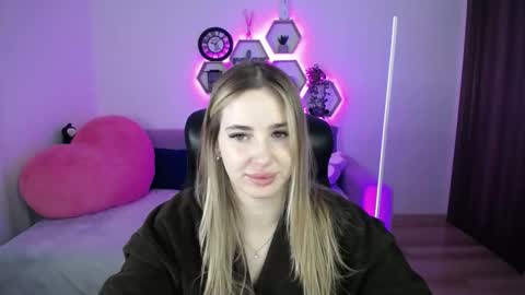 Sabrina Violet online show from 8, 2, 2026