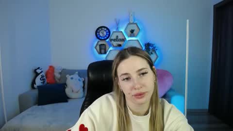 Sabrina Violet online show from 22, 3, 2026