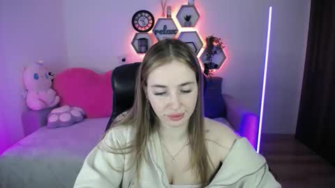 Sabrina Violet online show from 14, 4, 2026