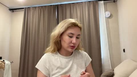 Snapshot of sacreed_lovee chatting on 30, 7, 2026 sacreed_lovee online show from 30, 7, 2026
