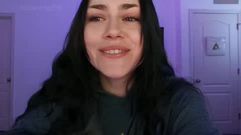 Sadie Renee  online show from 13, 10, 2025