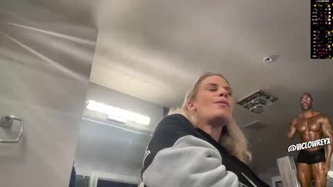 SadieRW online show from 5, 3, 2025