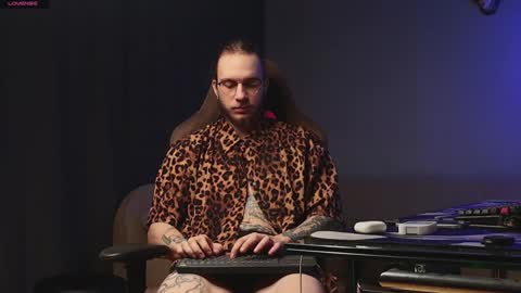 Adam online show from 15, 1, 2025