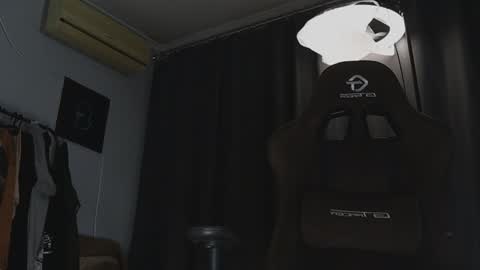 Adam online show from 20, 1, 2025