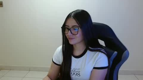 Snapshot of sahaliefox_ chatting on 22, 6, 2026 Sahaliefox online show from 22, 6, 2026