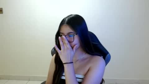 Snapshot of sahaliefox_ chatting on 29, 6, 2026 Sahaliefox online show from 29, 6, 2026