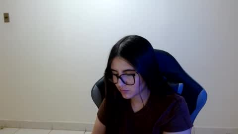 Snapshot of sahaliefox_ chatting on 23, 7, 2026 Sahaliefox online show from 23, 7, 2026