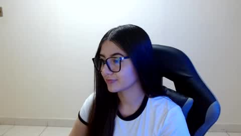 Snapshot of sahaliefox_ chatting on 25, 7, 2026 Sahaliefox online show from 25, 7, 2026