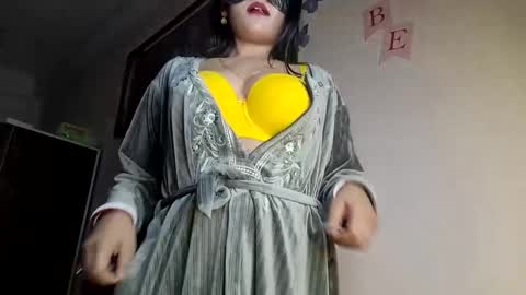 Queen Archana online show from 17, 12, 2024