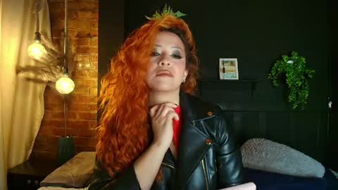 Snapshot of sahra_tayl0r_ chatting on 24, 4, 2026 SARA online show from 24, 4, 2026