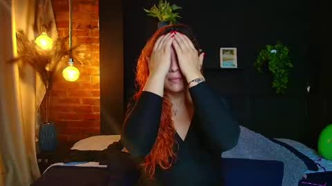 Snapshot of sahra_tayl0r_ chatting on 21, 5, 2026 SARA online show from 21, 5, 2026