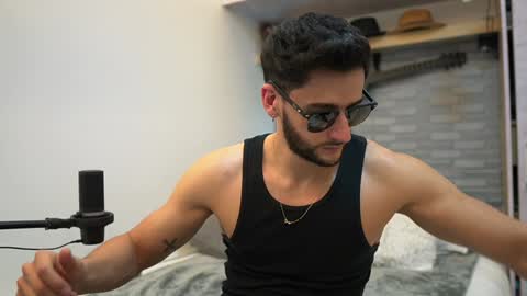 saimon  online show from 1, 2, 2025