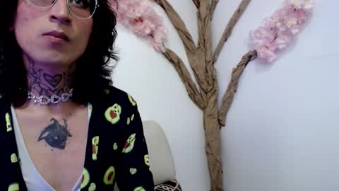 Hikari online show from 13, 10, 2025