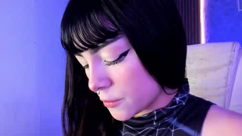 Sakura Moss online show from 22, 10, 2025