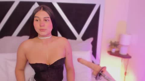 Salem online show from 4, 11, 2025