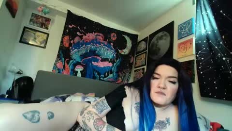 Snapshot of salemsslut chatting on 6, 1, 2025 salemsslut online show from 6, 1, 2025