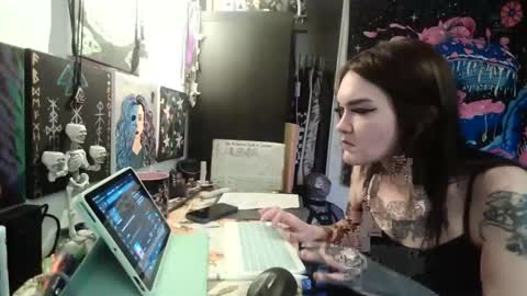 Snapshot of salemsslut chatting on 3, 2, 2025 salemsslut online show from 3, 2, 2025