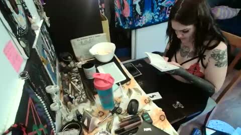 Snapshot of salemsslut chatting on 18, 2, 2025 salemsslut online show from 18, 2, 2025