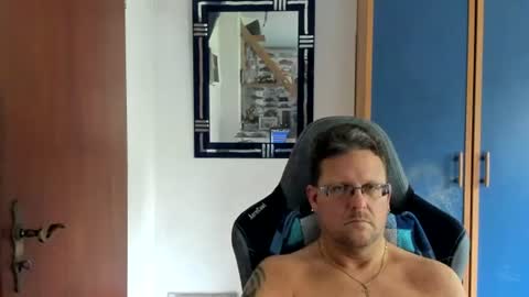 salichris online show from 16, 7, 2026