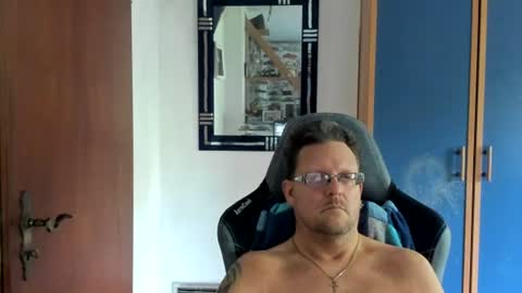 salichris online show from 18, 7, 2026